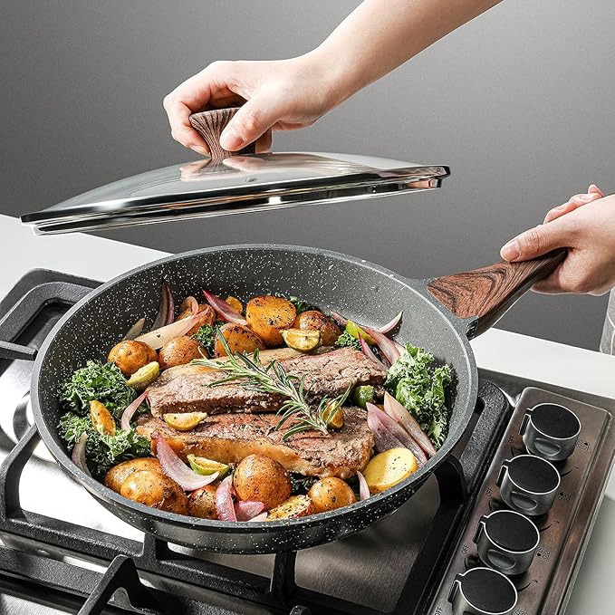 11" Nonstick Frying Pan with Glass Lid — PFOA-Free Omelet & Chef's Skillet